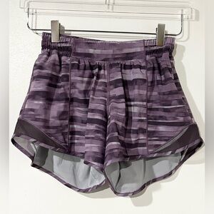 Lululemon‎ Hotty Hot Short *Long 4" Shadowed Smoked Mullberry / Black Currant 4
